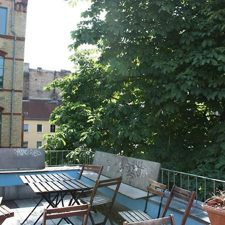 Baxpax Kreuzberg Hostel Berlino Esterno foto