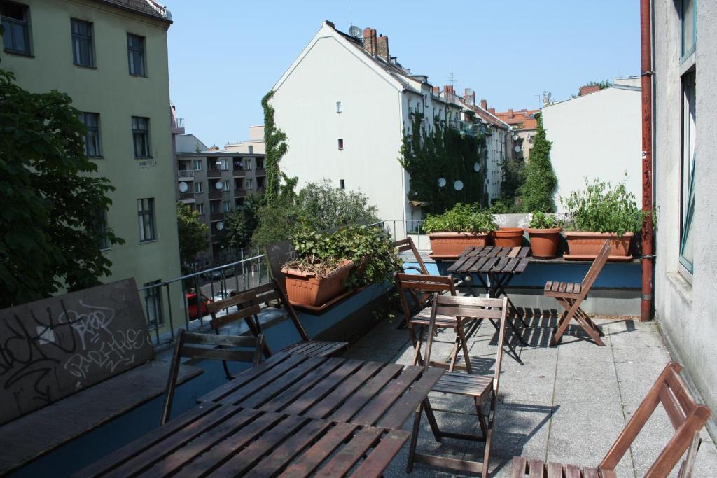 Baxpax Kreuzberg Hostel Berlino Esterno foto